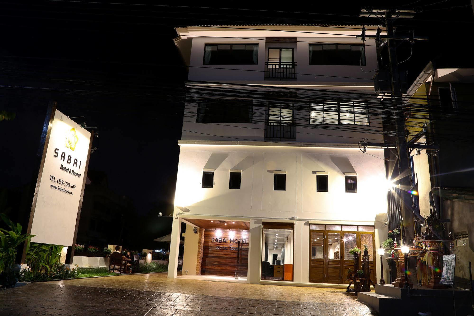 Sabai Hotel & Hostel チエンマイ エクステリア 写真